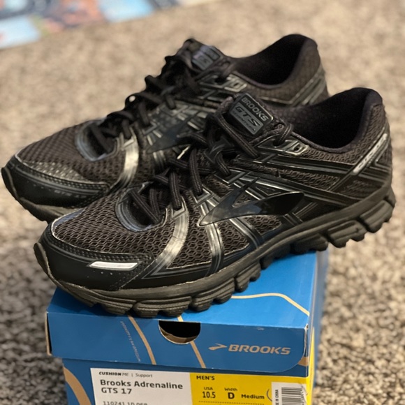 Brooks Other - Brooks Adrenaline GTS17